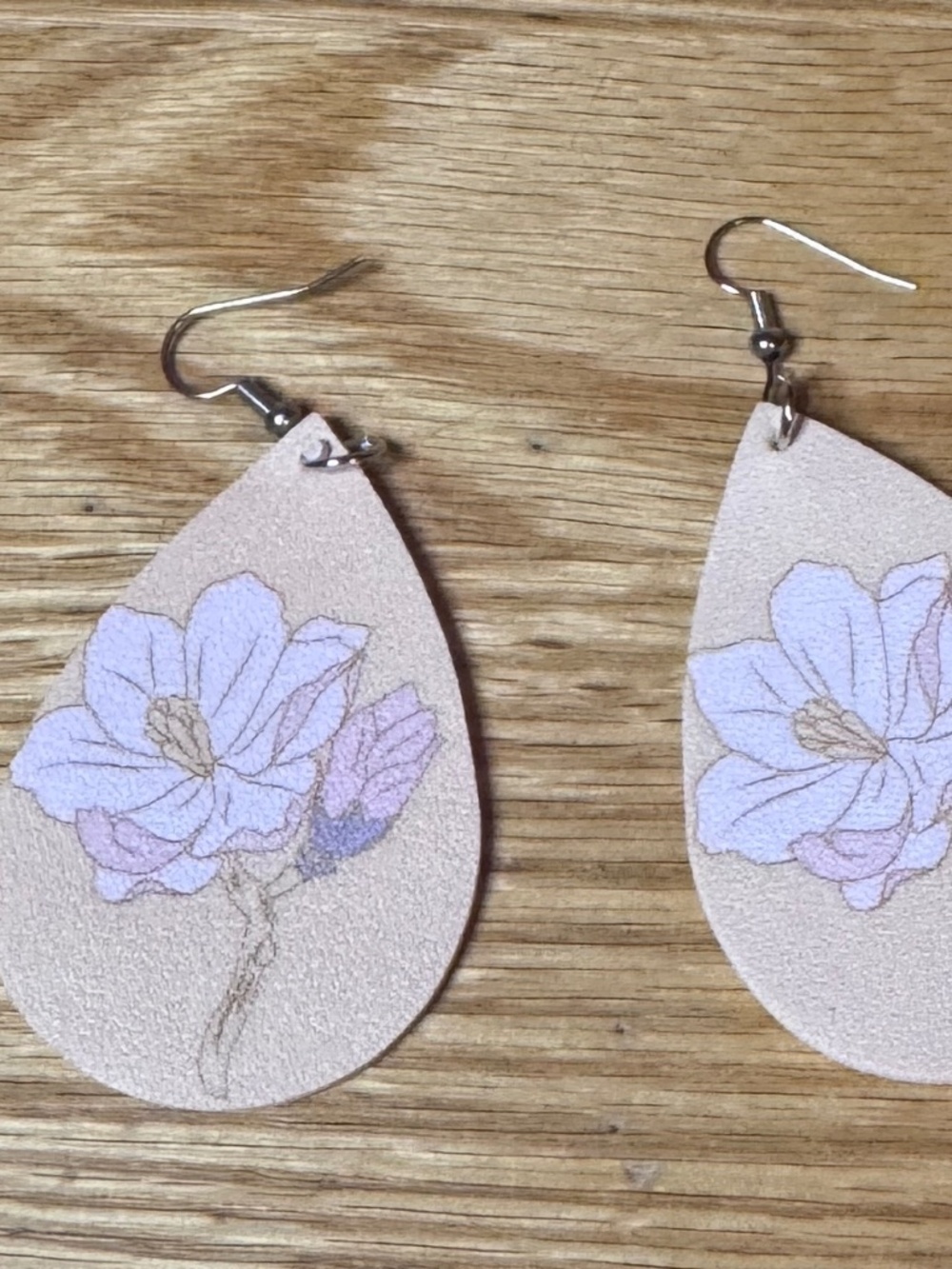 Brand New Women's Teardrop Dangle Earrings 2 1/4 X 1 1/2 Inch Faux Leather